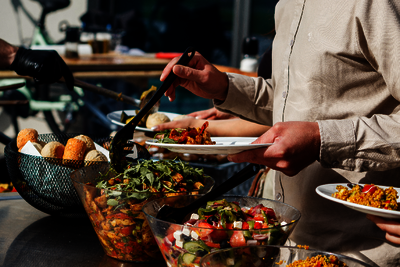 Gutes Essen auf dem jährlichen Sommerfest der LMIS AG